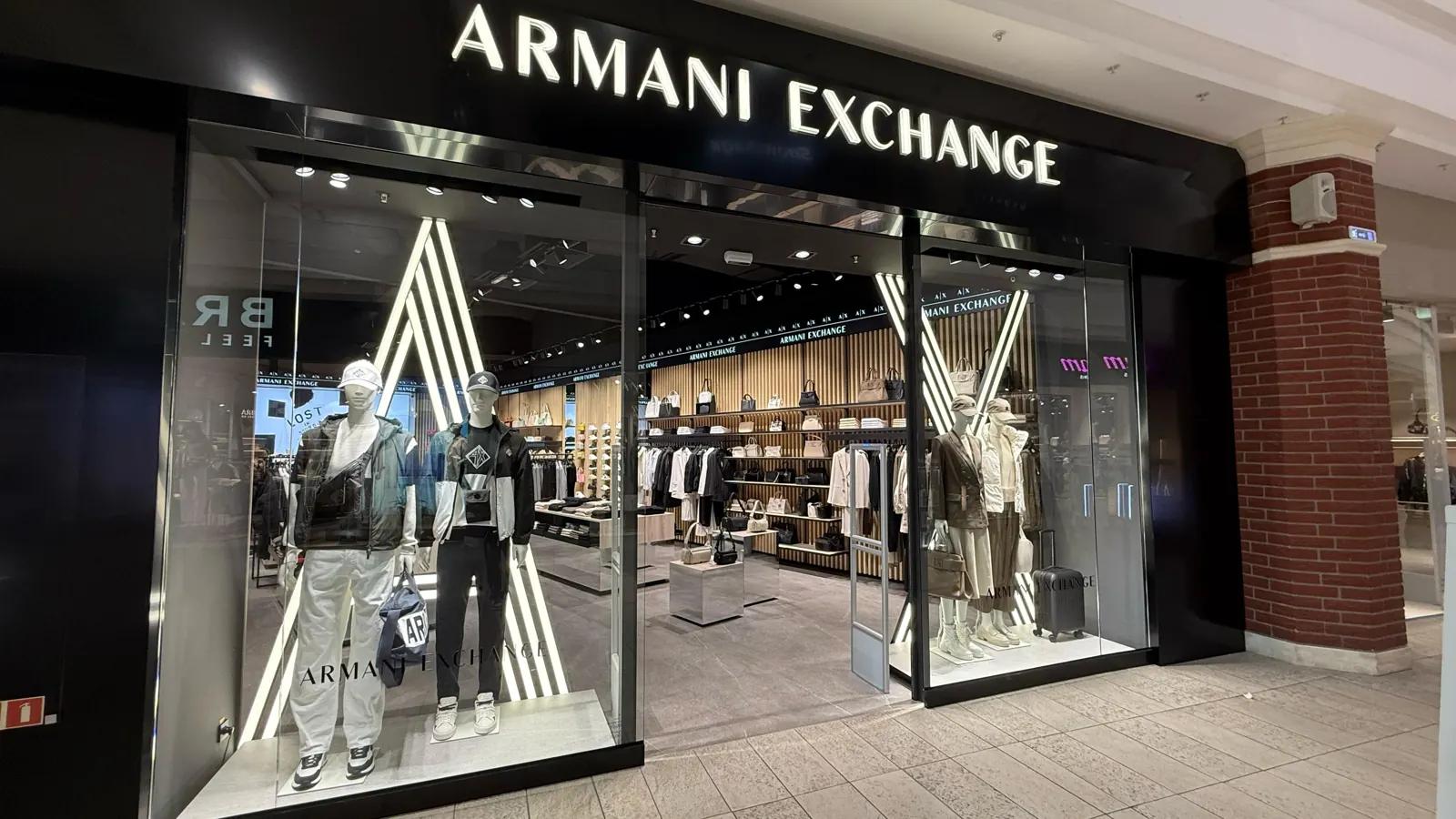 Armani Exchange, Калининград