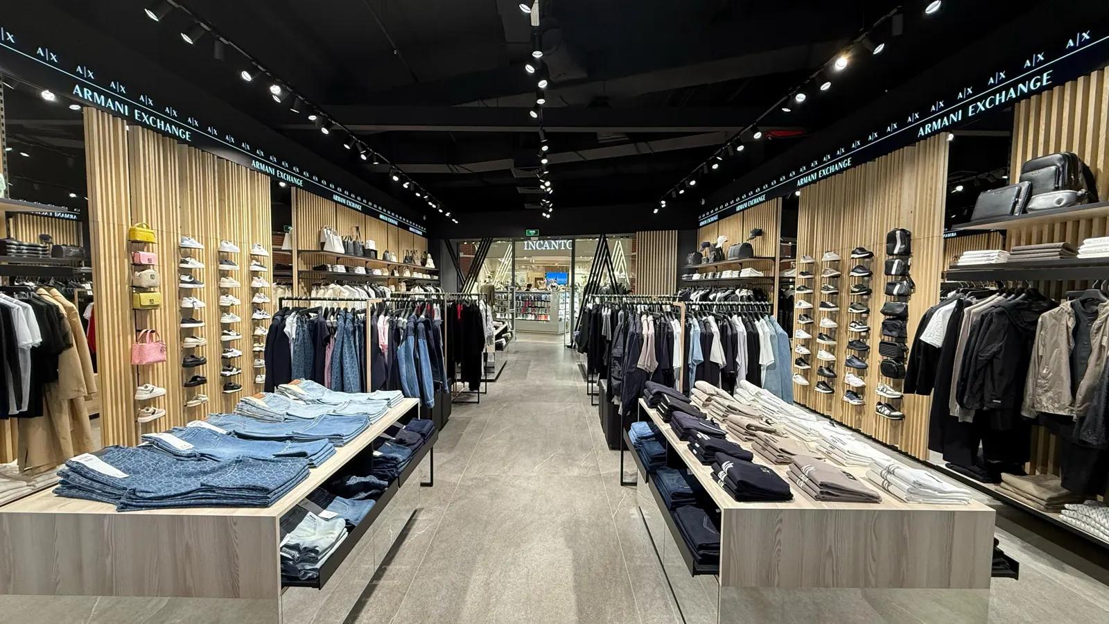 Armani Exchange, Калининград — 3
