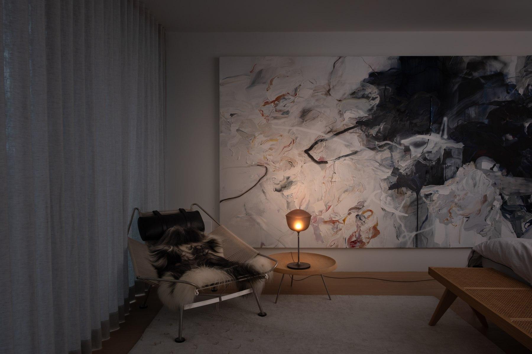 CONTOUR TABLE