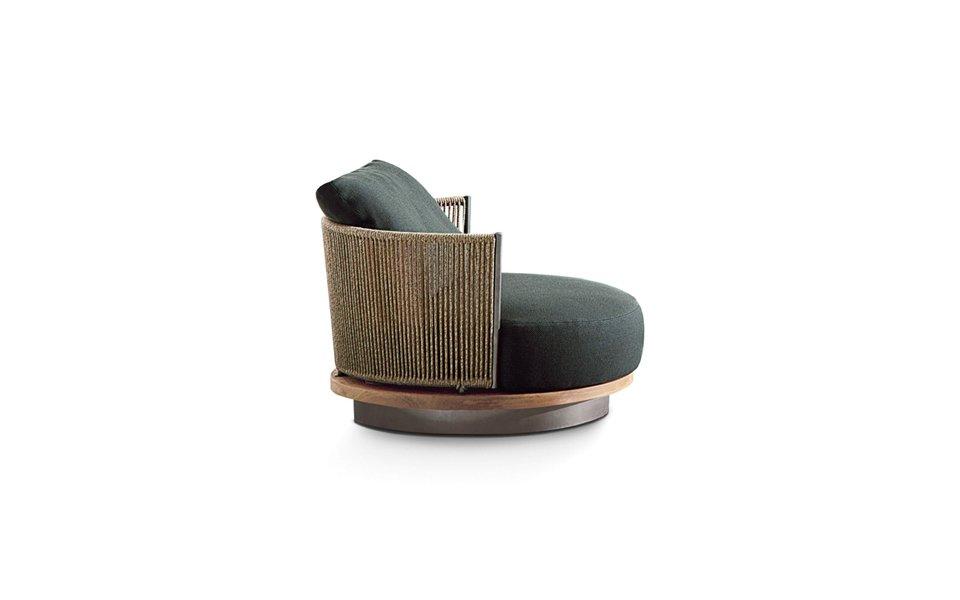 Daylight уличная мебель Minotti — дизайн GamFratesi