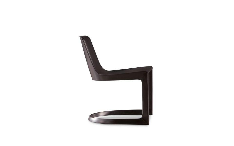 Twombly стул Minotti