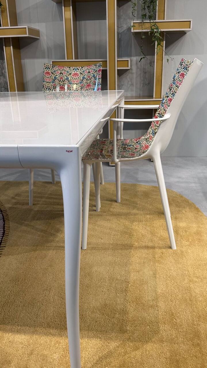 Kartell на Salone del Mobile 2026 — пластик как искусство