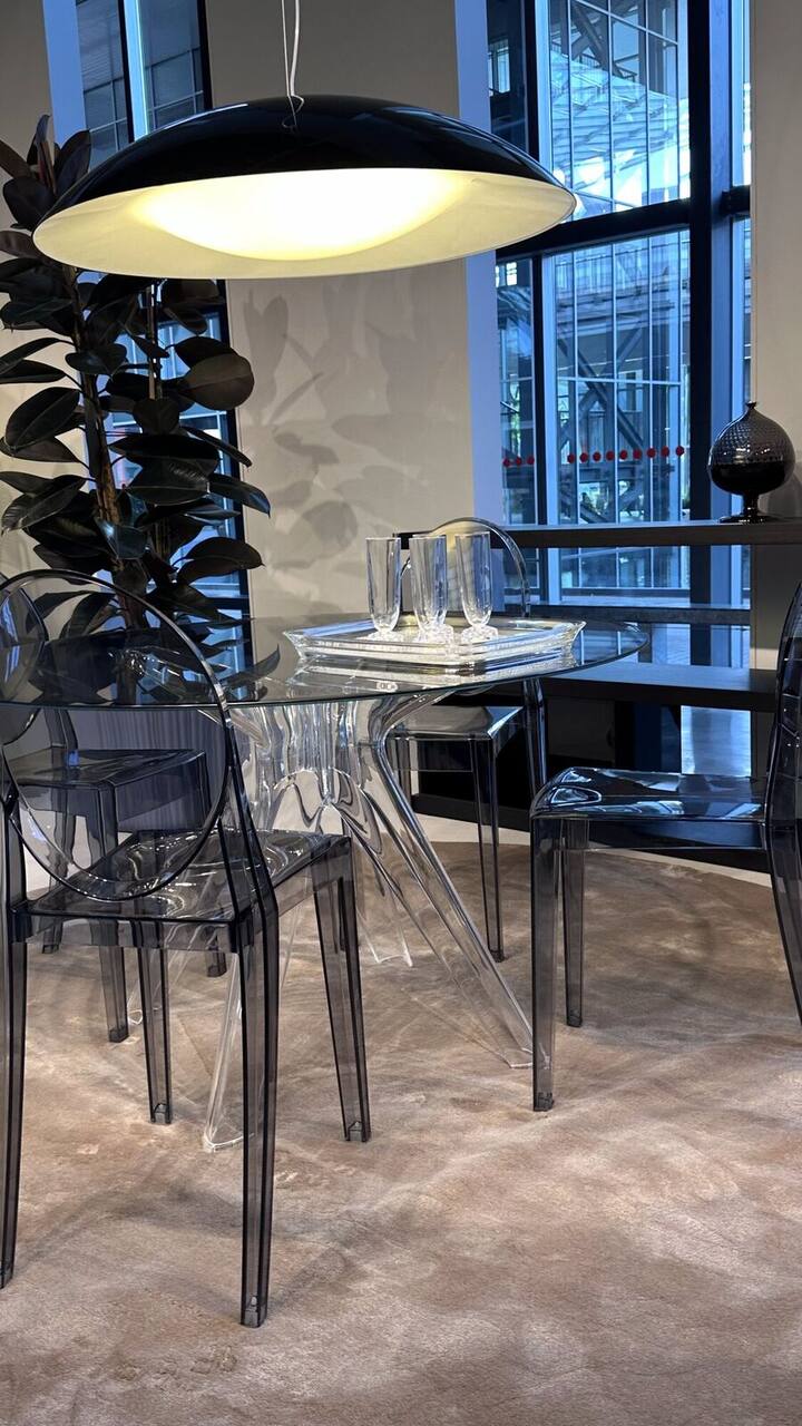 Kartell на Salone del Mobile 2026 — пластик как искусство